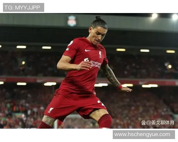 央视直播英超焦点战：利物浦迎战布莱顿冲击欧冠席位，克洛普战术对决德泽尔比